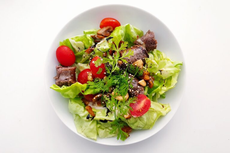 Zucchini-Puffer mit Joghurt-Dip